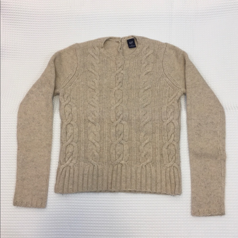 Gap knit sweater